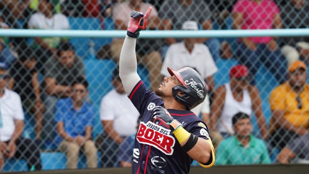 Bismarck Rivera vs Las Minas