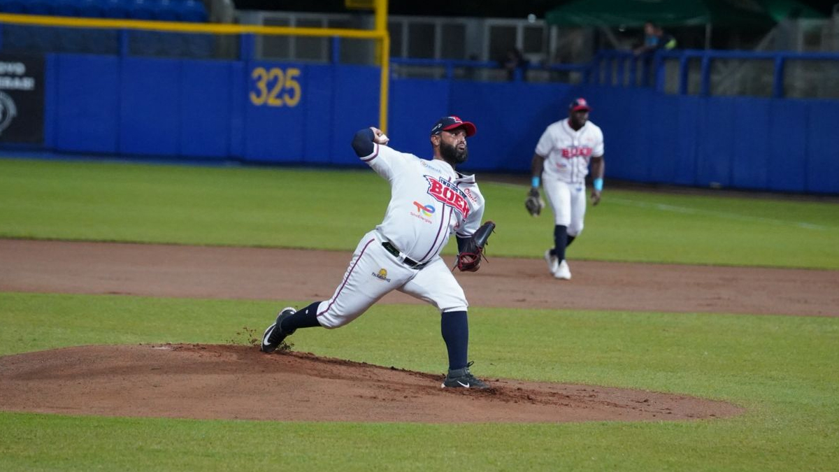 Kevin Kelly lidera triunfo del Boer vs Tren